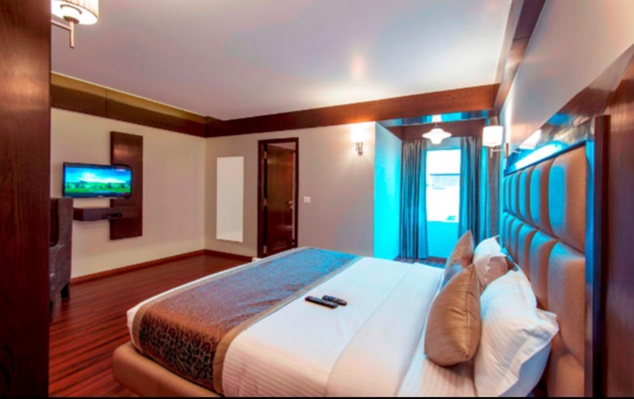 Hotel De Nada-A Luxury Stay ชัยปุระ ภายนอก รูปภาพ