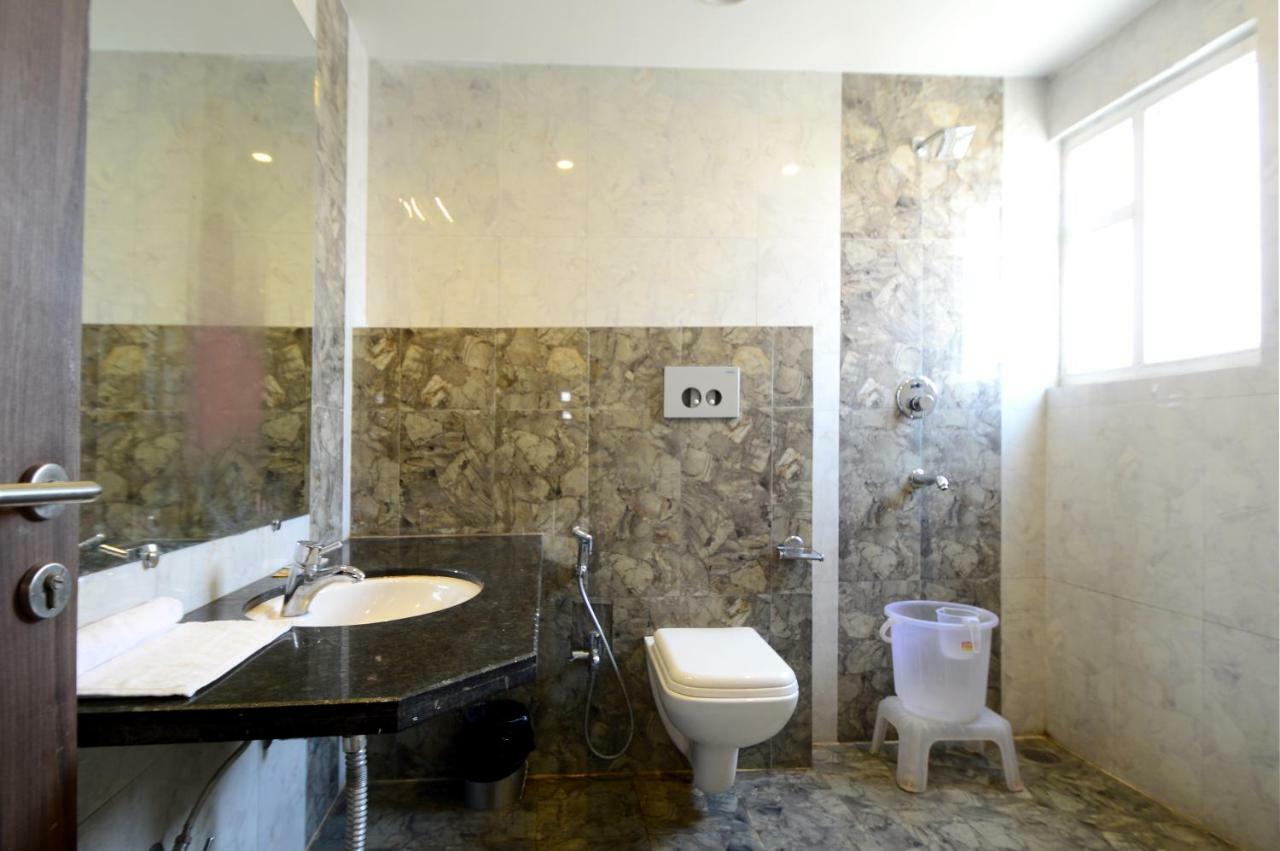 Hotel De Nada-A Luxury Stay ชัยปุระ ภายนอก รูปภาพ