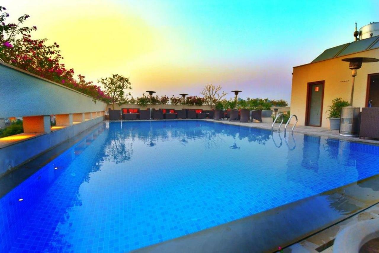 Hotel De Nada-A Luxury Stay ชัยปุระ ภายนอก รูปภาพ